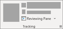 1. در تب Review، به قسمت Tracking رفته و گزینه Reviewing Pane را انتخاب کنید.